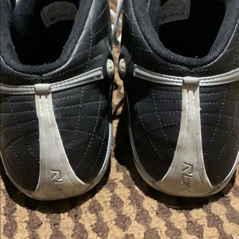 Reebok pumps - Picture 3 of 5
